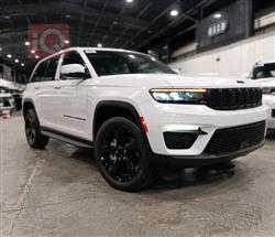 جیپ گراند شیرۆکی